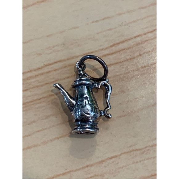 Vintage Coffee Pot Sterling Silver Jewelry Charm - Picture 4 of 5